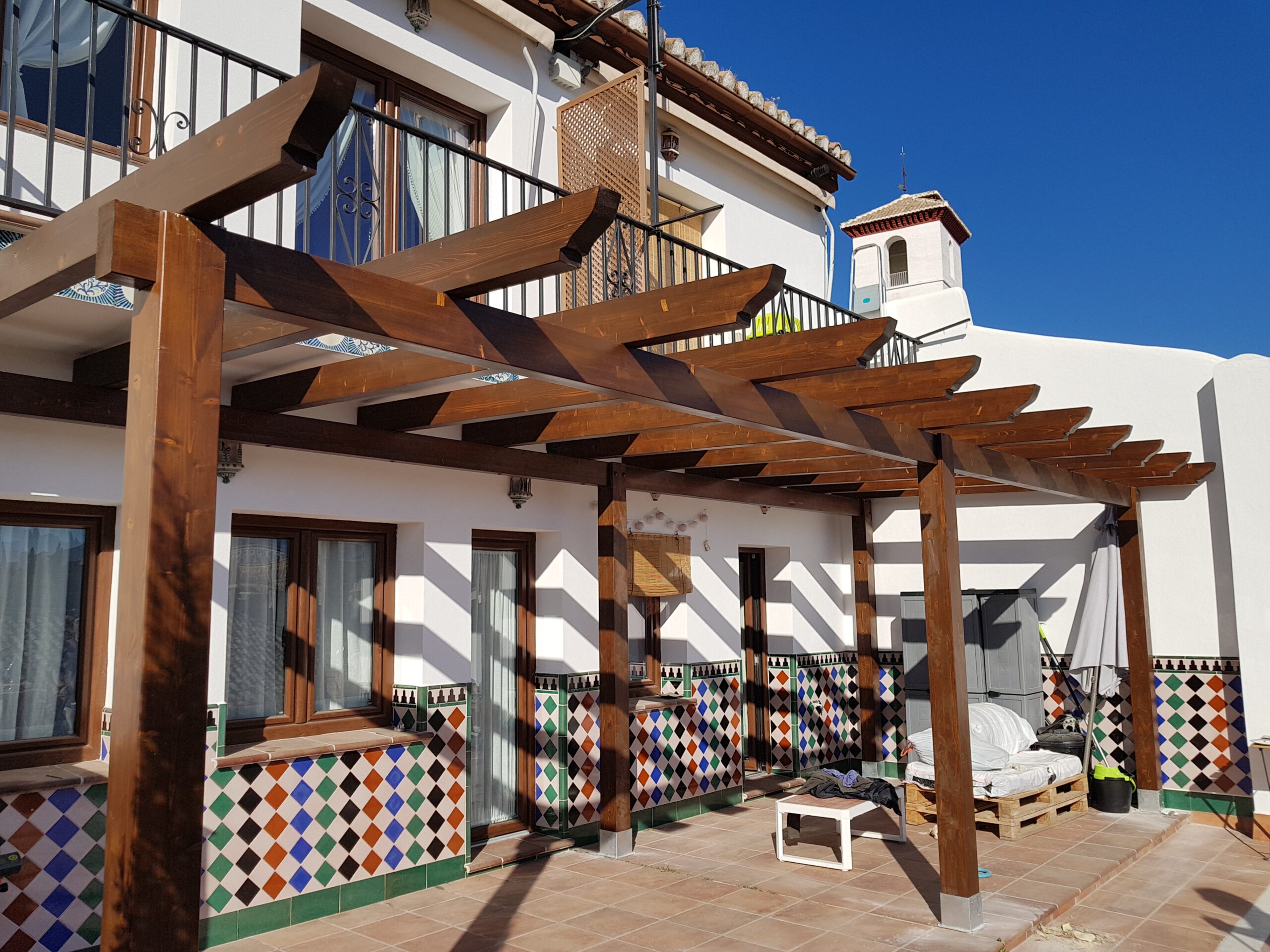 Pérgola de madera en Granada - Málaga